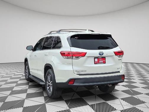2018 Toyota Highlander Hybrid XLE