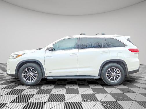 2018 Toyota Highlander Hybrid XLE