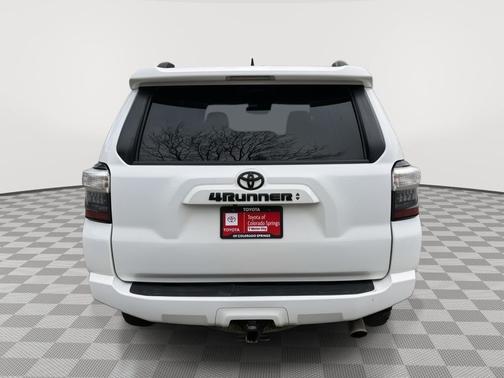 Super White 2022 Toyota 4Runner SR5 Premium