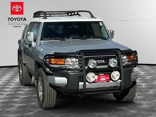 2014 Toyota FJ Cruiser Base