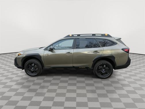 Autumn Green Metallic 2022 Subaru Outback Wilderness
