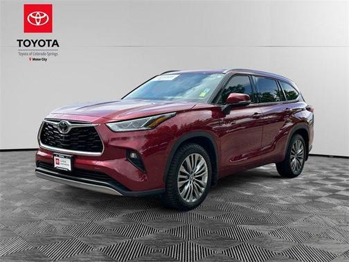 2023 Toyota Highlander Platinum