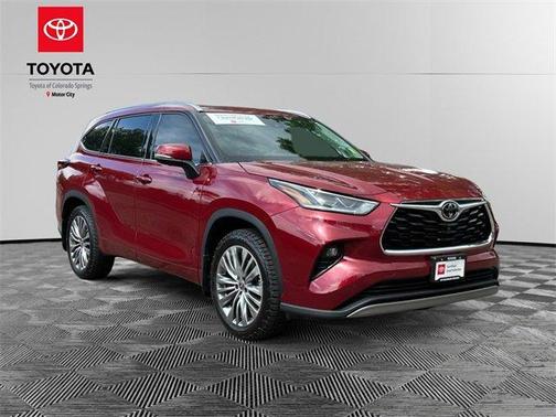 2023 Toyota Highlander Platinum