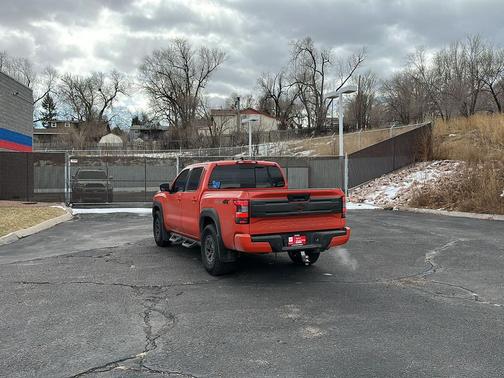 2025 Nissan Frontier PRO-4X