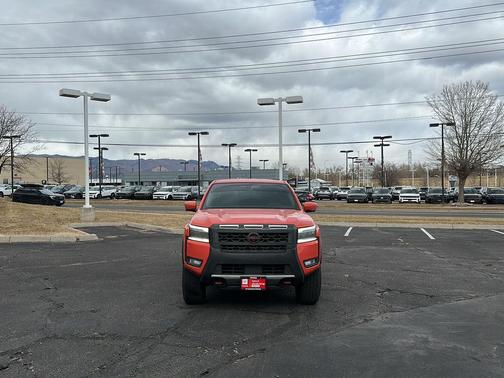 2025 Nissan Frontier PRO-4X