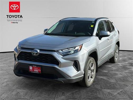 2024 Toyota RAV4 Hybrid XLE