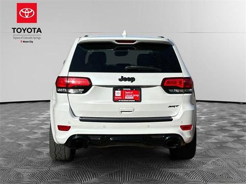 2020 Jeep Grand Cherokee SRT