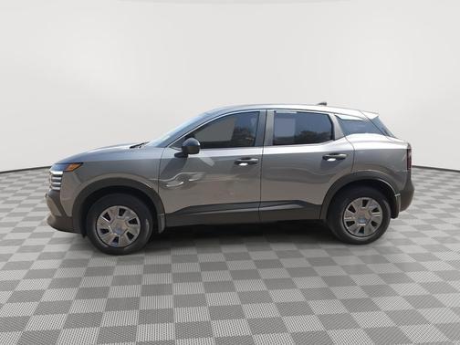 Gun Metallic 2025 Nissan Kicks S