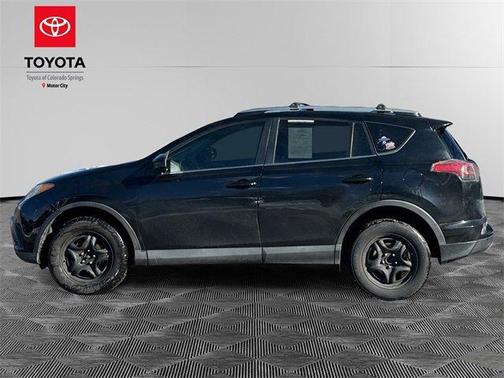 2017 Toyota RAV4 LE