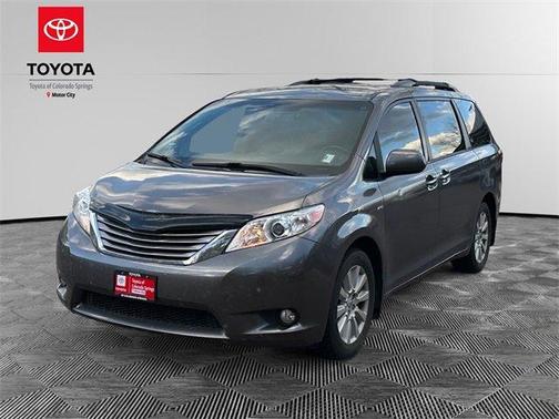 2017 Toyota Sienna XLE