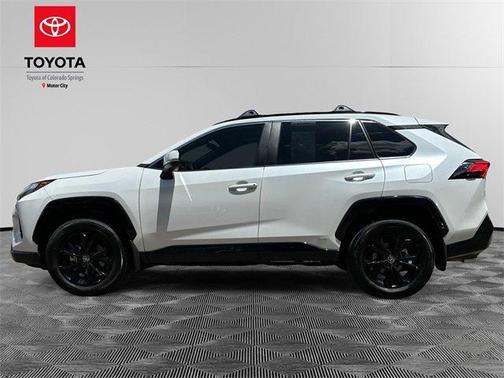 2024 Toyota RAV4 Hybrid SE