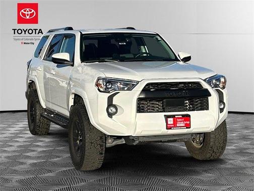 2023 Toyota 4Runner SR5
