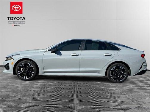 2024 Kia K5 GT-Line