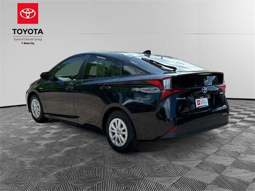 2021 Toyota Prius LE
