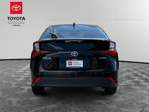 2021 Toyota Prius LE