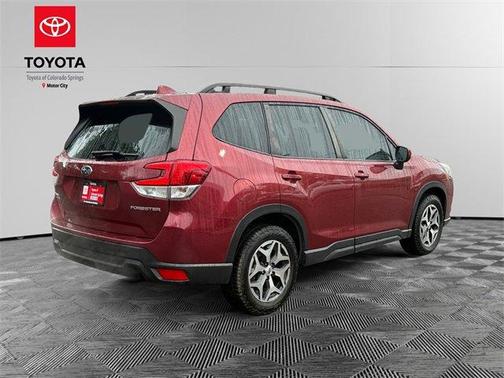 2023 Subaru Forester Premium