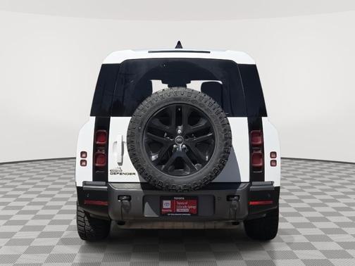 Fuji White 2024 Land Rover Defender 130 P400 Outbound