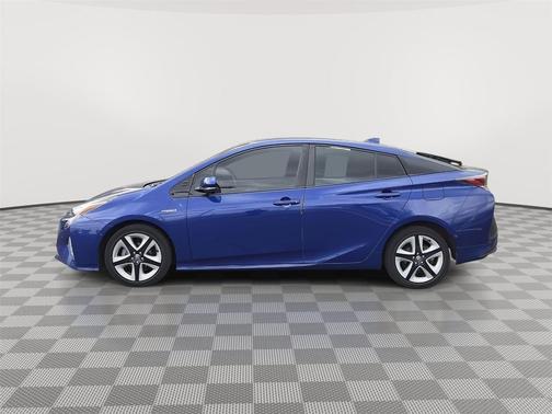 2018 Toyota Prius Four Touring