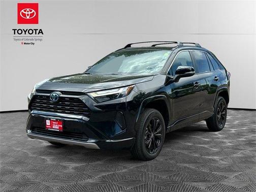 2022 Toyota RAV4 Hybrid SE
