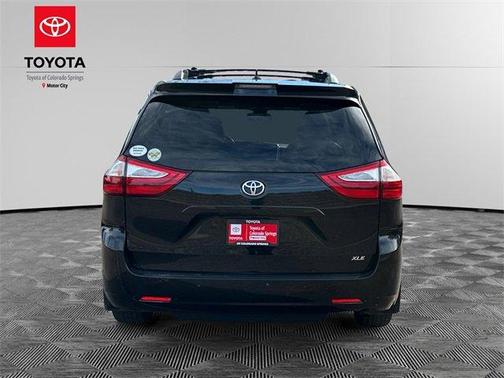 2019 Toyota Sienna L