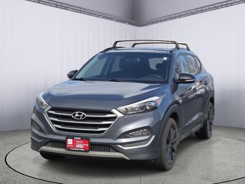 2017 Hyundai TUCSON Night