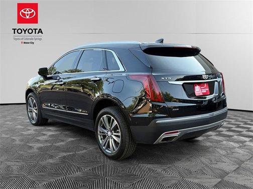 2021 Cadillac XT5 Premium Luxury