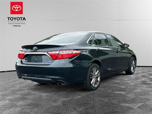 2016 Toyota Camry SE