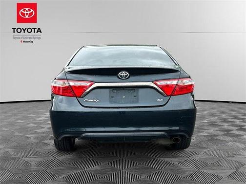 2016 Toyota Camry SE