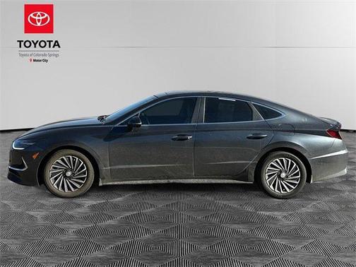 2023 Hyundai SONATA Hybrid Limited
