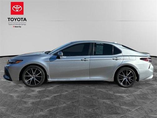 2023 Toyota Camry SE