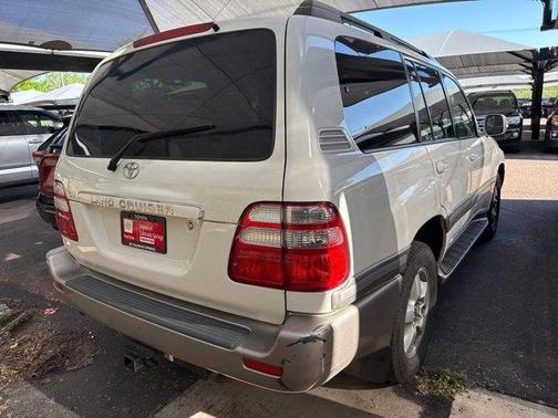 2004 Toyota Land Cruiser