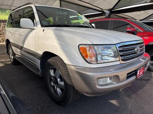2004 Toyota Land Cruiser