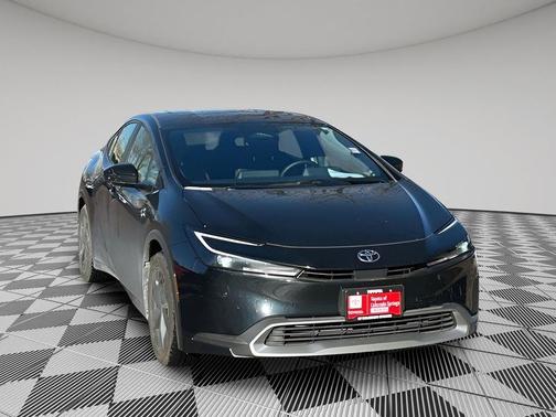 2025 Toyota Prius Plug-In Hybrid SE