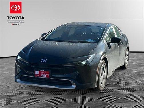 2025 Toyota Prius Plug-In Hybrid SE