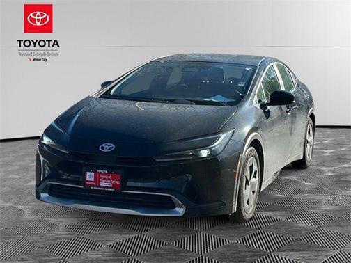 2025 Toyota Prius Plug-In Hybrid SE