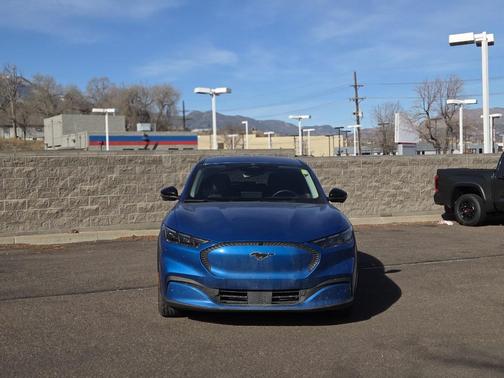 2025 Ford Mustang Mach-E Select