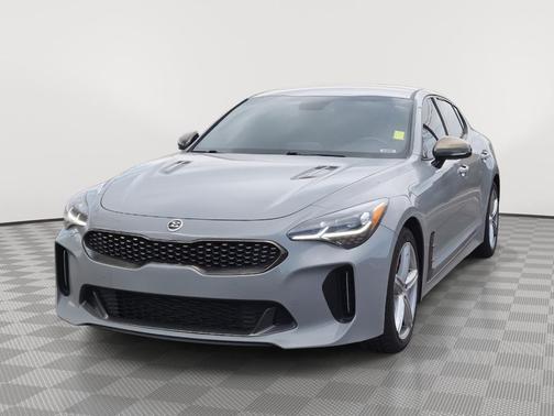 Ceramic Silver 2018 Kia Stinger GT