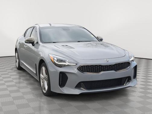 Ceramic Silver 2018 Kia Stinger GT