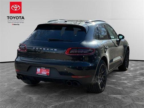 2018 Porsche Macan Base