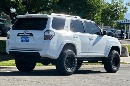 2019 Toyota 4Runner TRD OFF ROAD