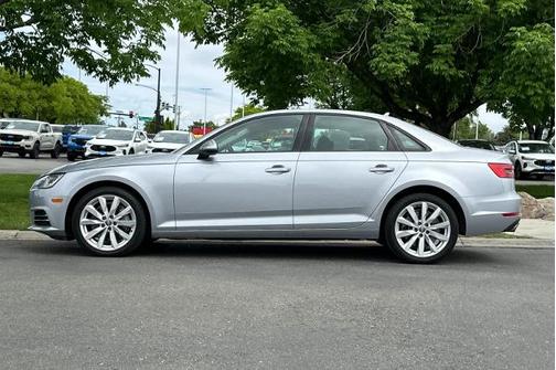 2017 Audi A4 2.0T QUATTRO PREMIUM
