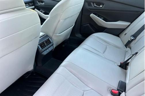 2023 Honda Accord TOURING