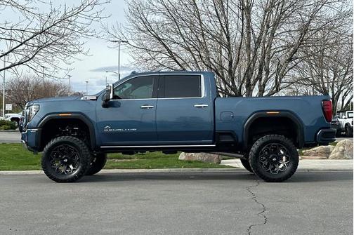 2024 GMC Sierra 1500 DENALI