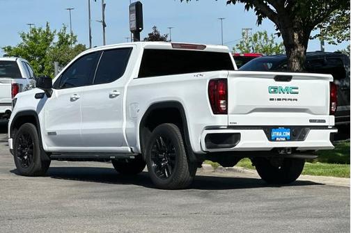 2024 GMC Sierra 1500 ELEVATION