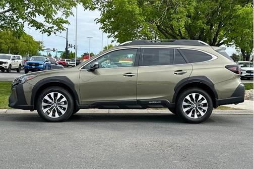 2025 Subaru Outback TOURING XT