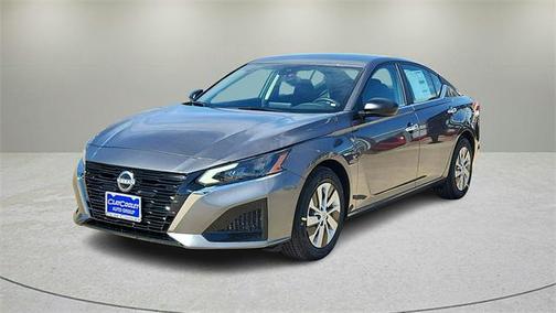 2025 Nissan Altima S FWD