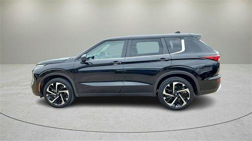 2023 Mitsubishi Outlander SE 2.5 2WD