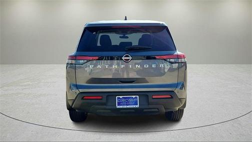 2025 Nissan Pathfinder S FWD