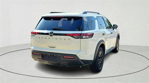 2025 Nissan Pathfinder SV FWD