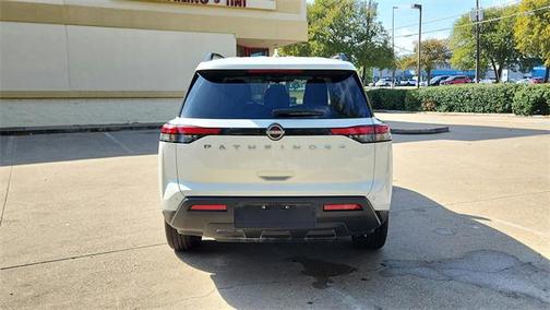 2025 Nissan Pathfinder SV FWD